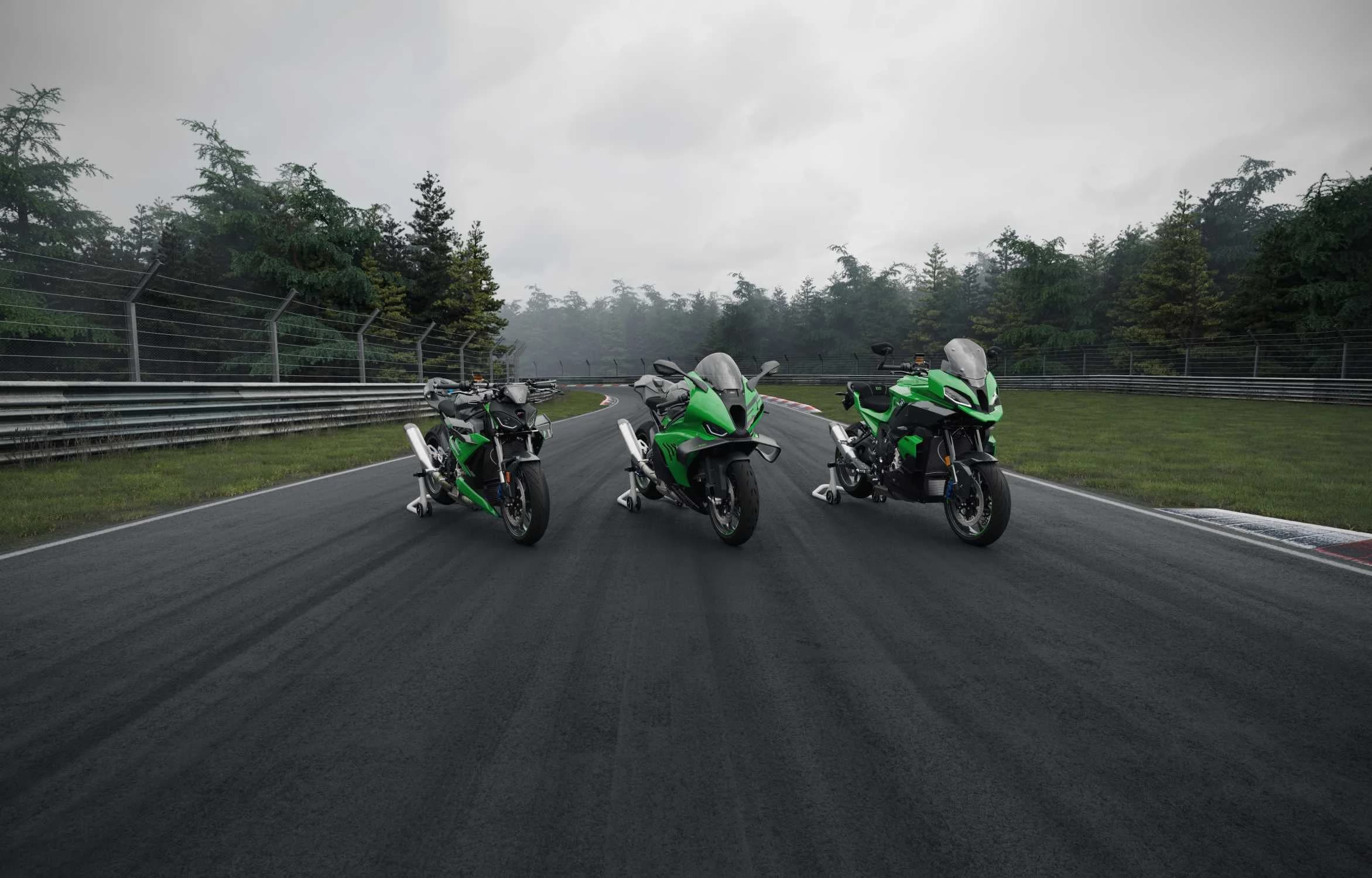 BMW M 1000 RR verde Nürburgring din ediția aniversară